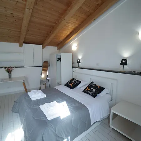 Mosahouse Semesterbostad *